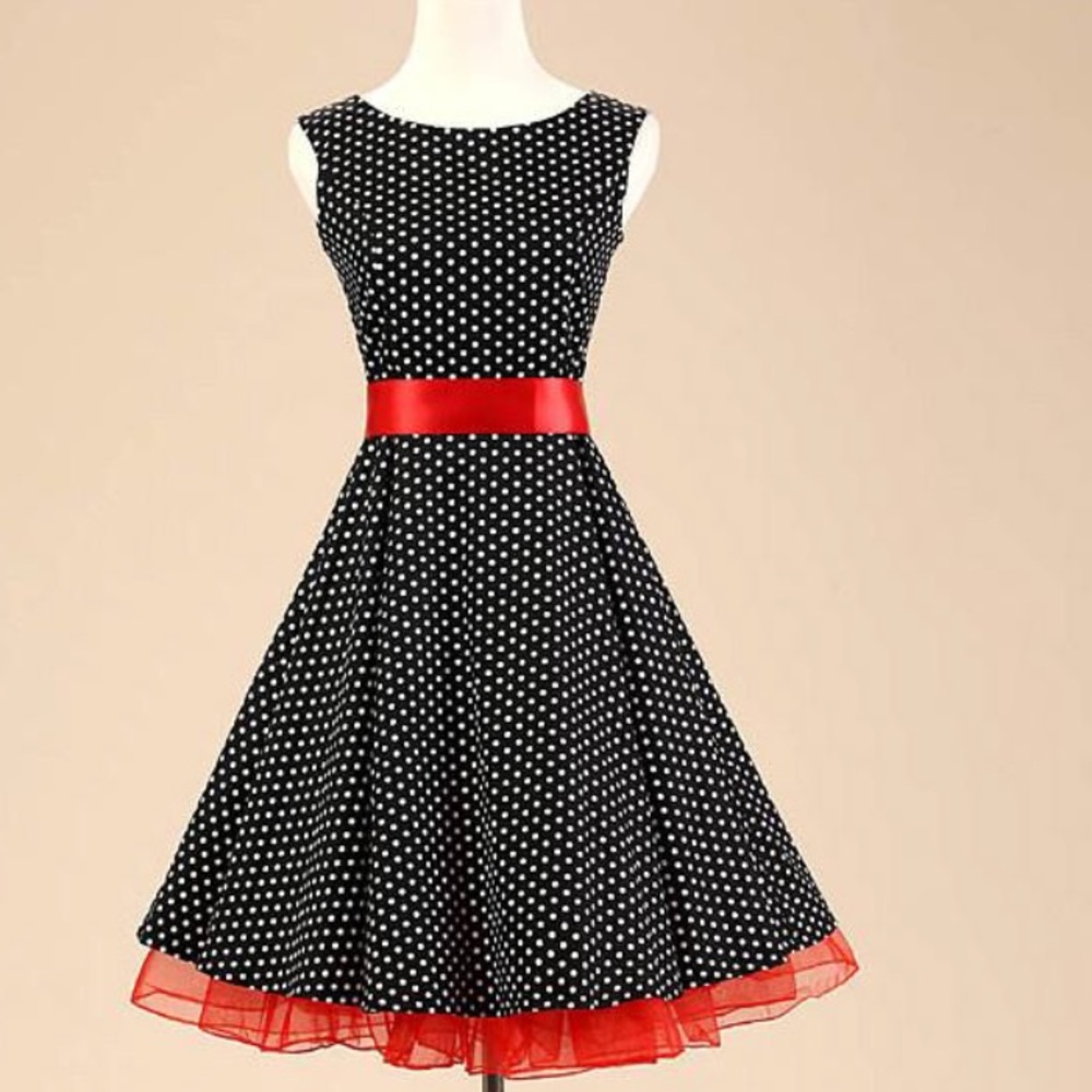 Black polka dot vintage style dress